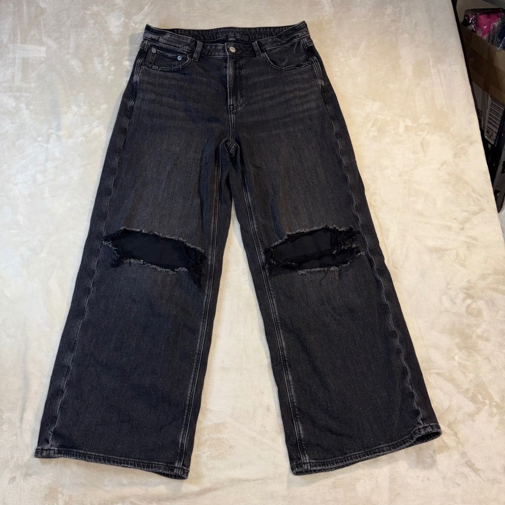 American Eagle Wide Leg Jeans Womens 10 Short Black Distressed High Rise Stretch
